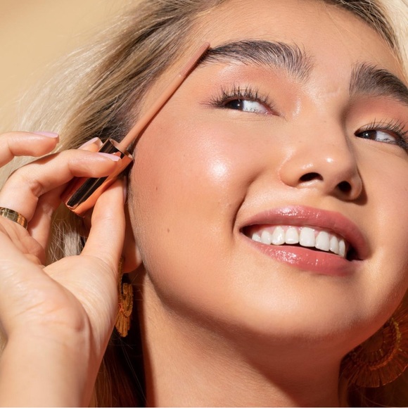 LIVE TINTED HUEBROW Clear Setting Gel 0.425oz $22 NIB - Picture 3 of 7